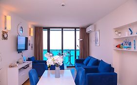 Luxury Seaside Retreat - Your Perfect Stay In Batumi